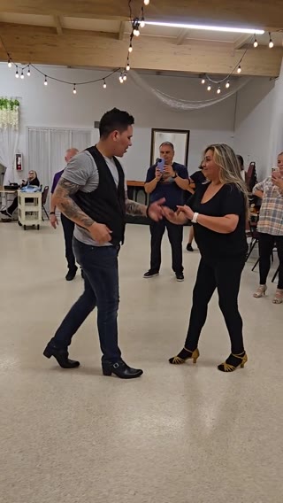 Salsa & Bachata Clip