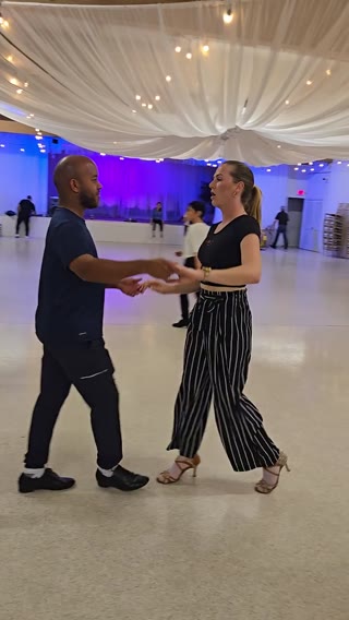 Salsa & Bachata Clip