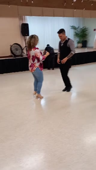 Salsa & Bachata Clip
