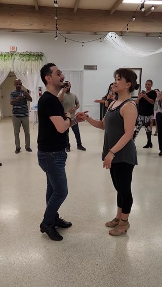 Salsa & Bachata Clip