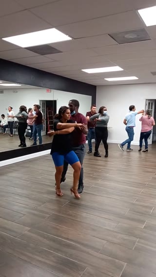 Salsa & Bachata Clip