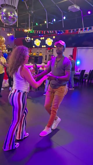Salsa & Bachata Clip