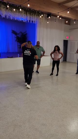 Salsa & Bachata Clip