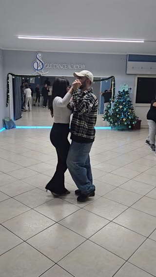 Salsa & Bachata Clip
