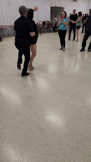 Salsa & Bachata Clip