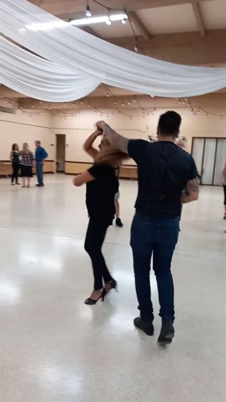 Salsa & Bachata Clip