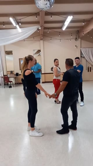 Salsa & Bachata Clip