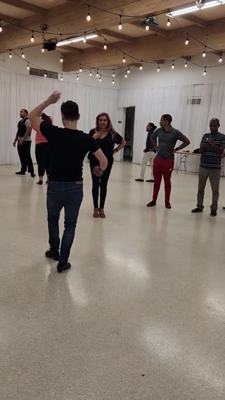 Salsa & Bachata Clip
