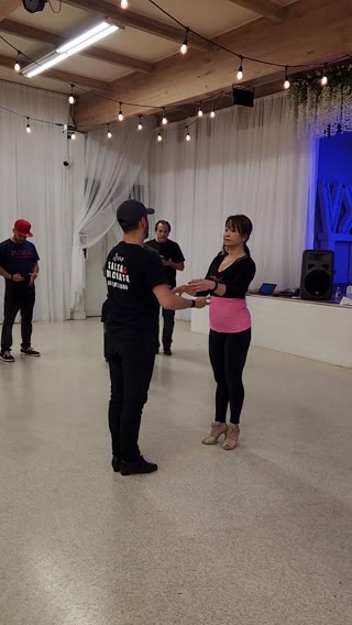Salsa & Bachata Clip
