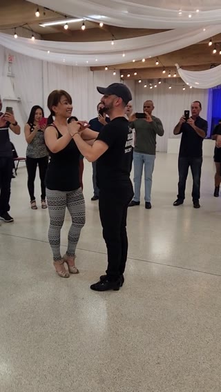 Salsa & Bachata Clip
