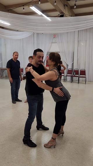 Salsa & Bachata Clip