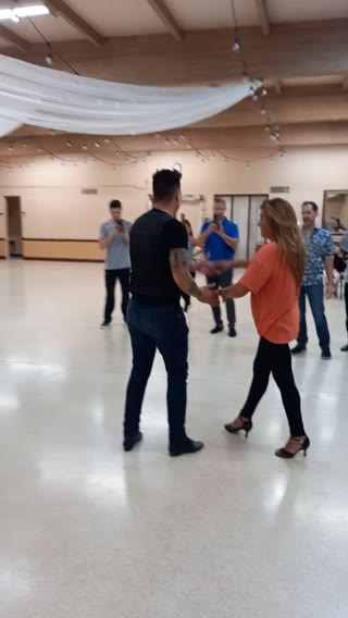 Salsa & Bachata Clip