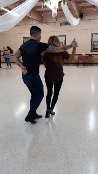 Salsa & Bachata Clip