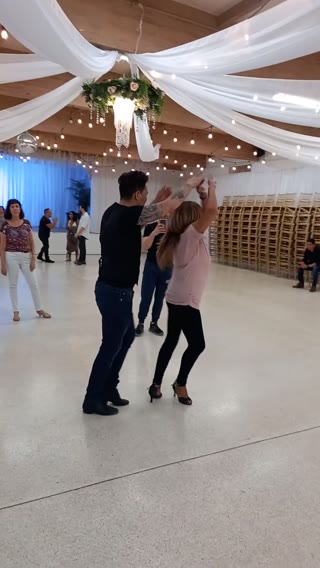 Salsa & Bachata Clip