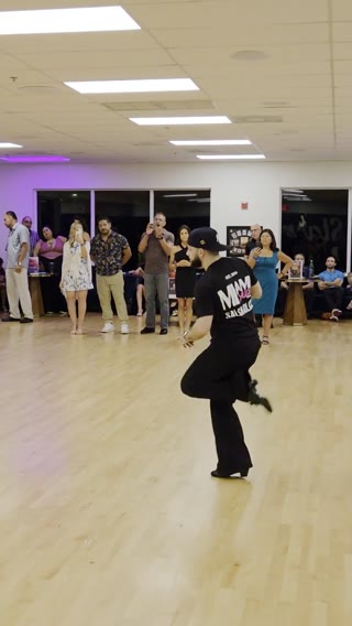Salsa & Bachata Clip