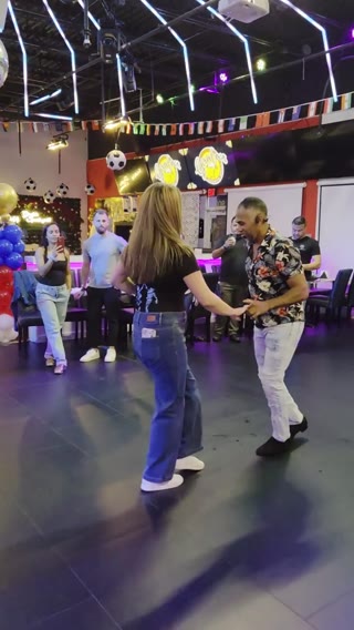 Salsa & Bachata Clip