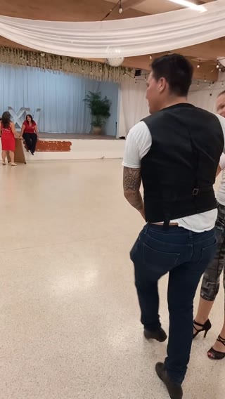 Salsa & Bachata Clip