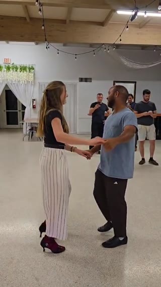 Salsa & Bachata Clip