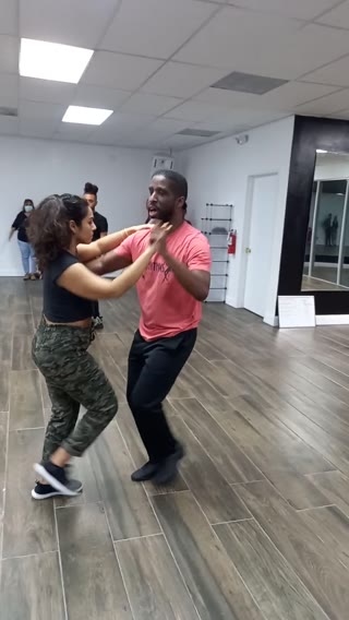 Salsa & Bachata Clip