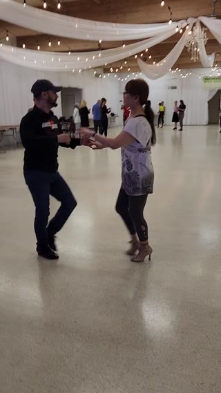 Salsa & Bachata Clip