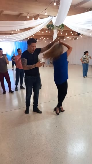 Salsa & Bachata Clip