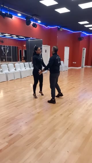 Salsa & Bachata Clip
