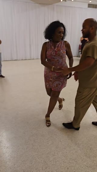Salsa & Bachata Clip