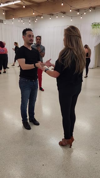 Salsa & Bachata Clip