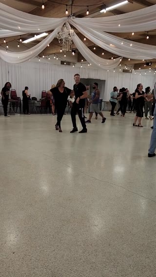 Salsa & Bachata Clip