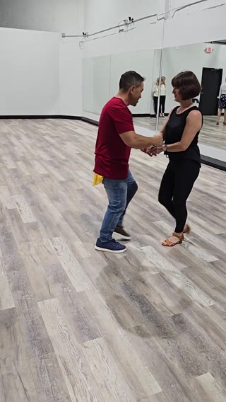 Salsa & Bachata Clip